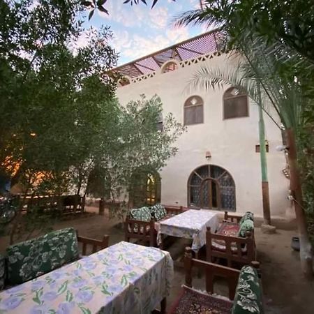 Nour El Balad Hotell Luxor Exteriör bild